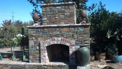 This is a picture of wall and firehouse brick masonry roseville, ca