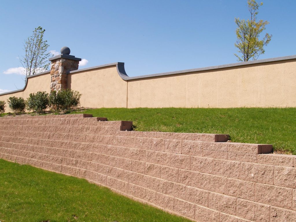 this is a picture of retaining wall contractor in roseville, ca
