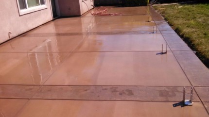 Picture of colored concrete and stamped concrete patios